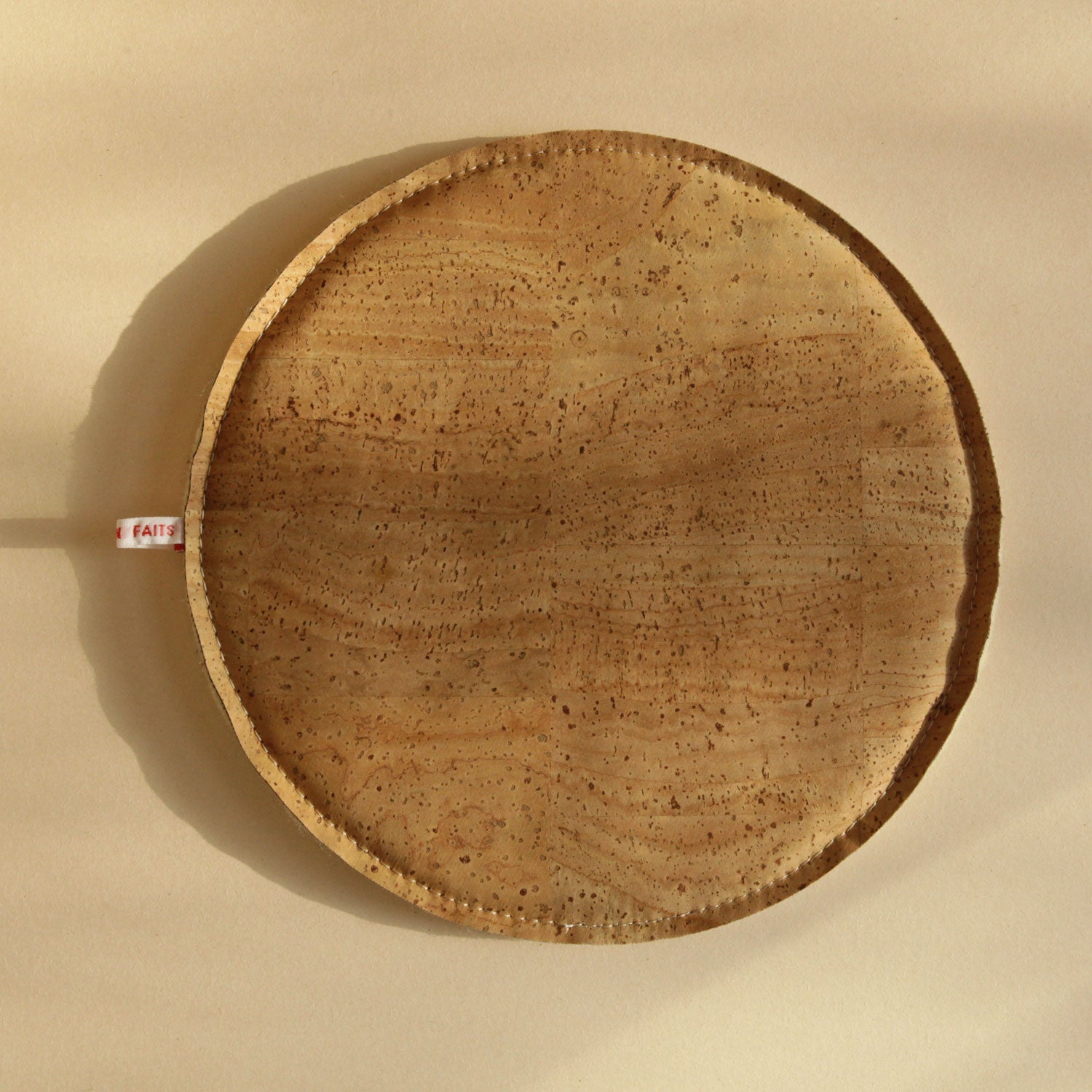 DESSOUS DE PLAT ISOLANT